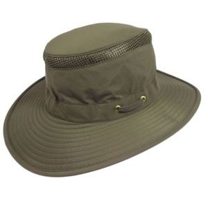 Tilley hat olive